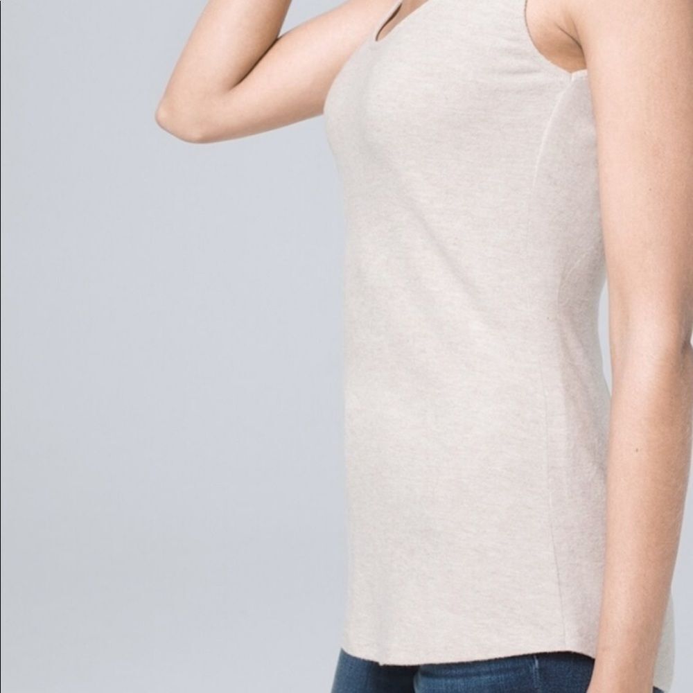 😊 3/$30
NWT White House Black Market Cozy Knit Tank Sz SP Heather Beige